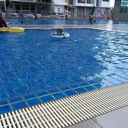 Safiyya Homes Meru Raya - Wifi/Netflix Ipoh Exterior photo